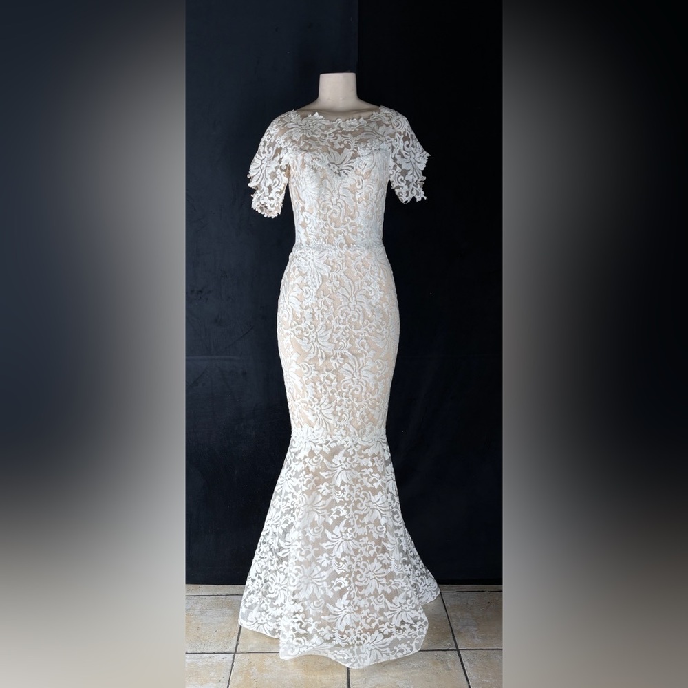 Ivory Lace Mermaid Gown with Short Sleeves - Women's Wedding Dress